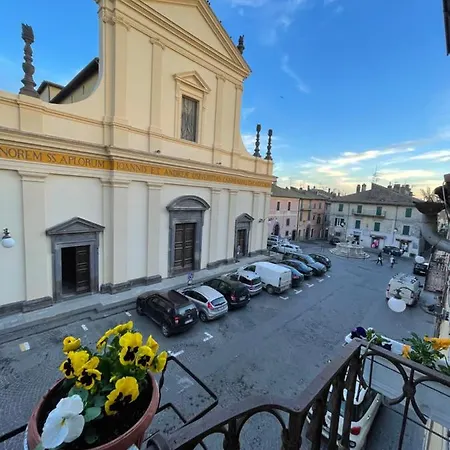 Casa Di Carla Canino