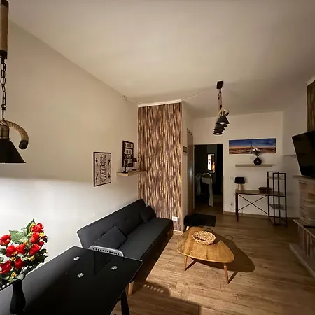 Casa Di Carla 카니노
